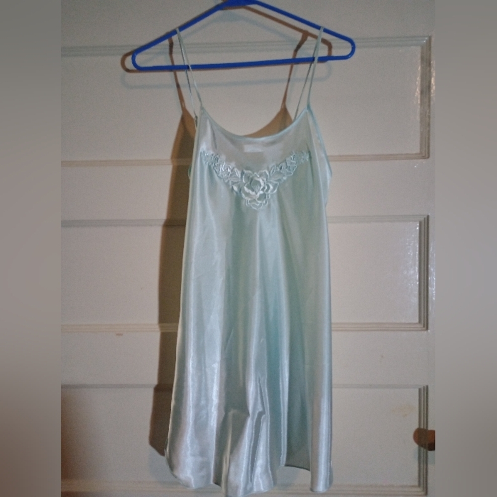 Secret treasures sleepwear silky nightie